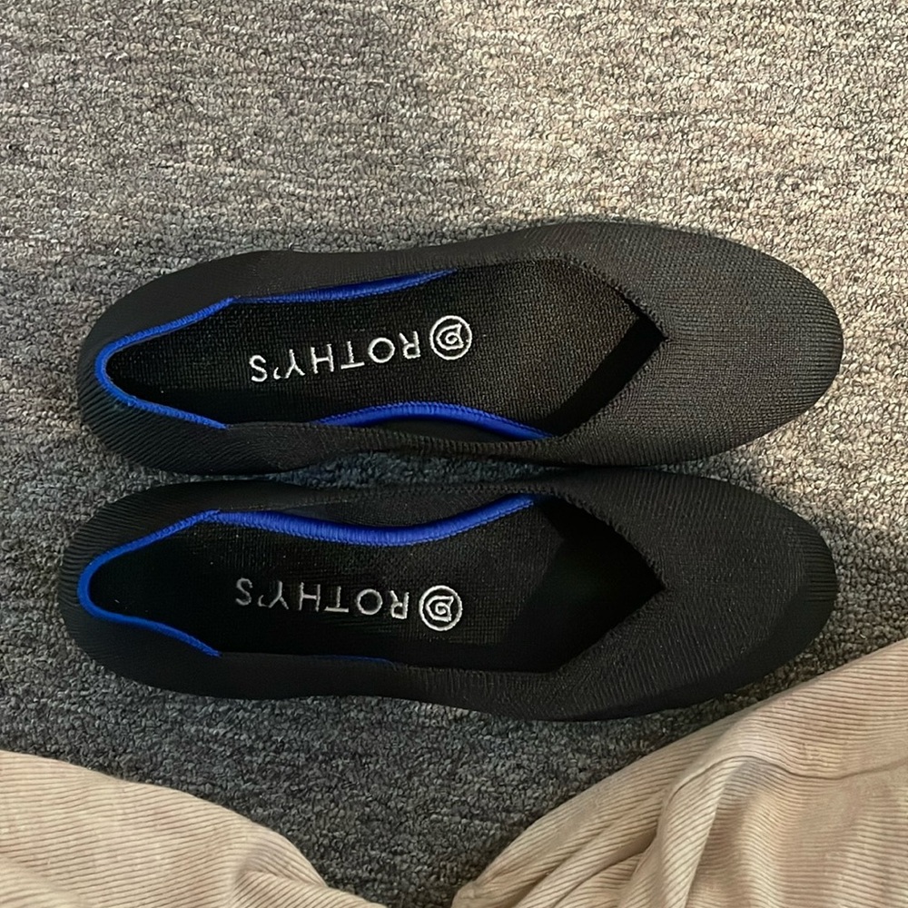 Rothy’s Flats - Black size 8.5